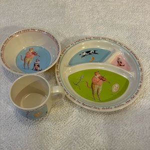 NEW! Vintage Melamine Childs Dinnerware HEY DIDDLE DIDDLE Nursery Rhyme Dishes